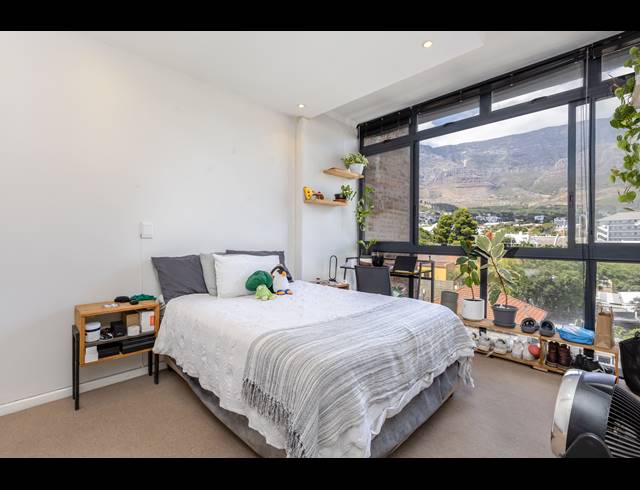2 BEDROOM APARTMENT SOLD IN GARDENS